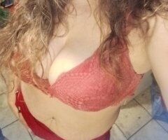 St. Louis escorts - St. Louis 2 Girl Specials: White Snow Bunny & Chocolate Thunder (Roleplay/BDSM)