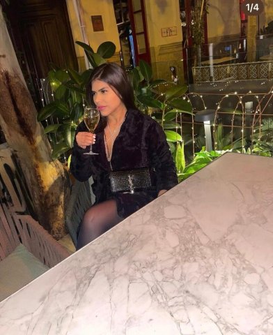 Orlando FL Latina Escort — Big Tits & Big Ass - 1