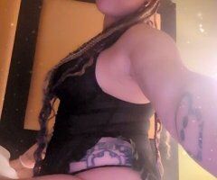 North Charleston Mature Female Escort — Safe, Private, No Outcalls - Image 3