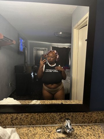 Memphis TN Female Escort — Incalls, Outcalls & FaceTime Shows ($45) - 1