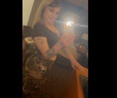 Louisville escorts - Louisville Thick Female Escort — Full figure, 25
