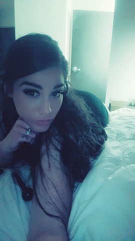 Roxi in Fort Worth — Thick-thighs PAWG with full-service GREEK & BBBJ/Deep Throat - 1