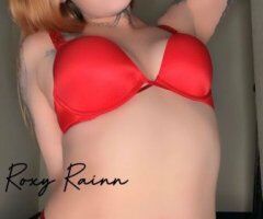 Roxy in San Luis Obispo — Blue-eyed, 5'3" escort - Image 7