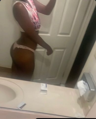 Mocha (Palmdale/Lancaster) — Female Escort, Valentines Deals - 1