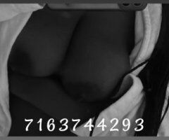Manhattan escorts - Manhattan Female Escort — Uptown outcalls (Washington Heights)