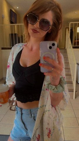 Louisville KY Female Escort — duos availability - 1