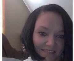 Cleveland Older White Cougar — Linda (42) for Mature Fun - Image 5