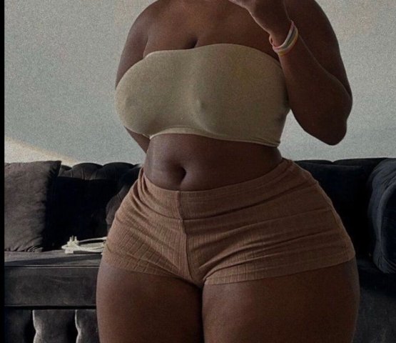 Waterbury, CT Female Escort — Nuro Massage, Head - 1