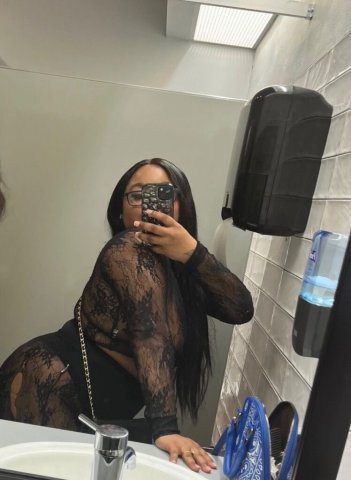 Baltimore Female Escort — QV 120 Out Calls (Car Play Only) - 1