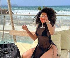 Viky (33) — Sensual Conversation & Playful Fun - Image 4