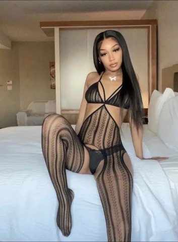 Sexy 26-Year-Old Woman for Outcalls in Lafayette, LA - 1