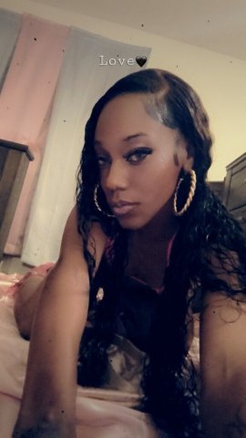 Honey in Fresno, CA — Discreet Female Escort (Night Service) - 1