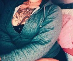 Dayton Ohio Female Escort — Carplay & Blowjobs - Image 11