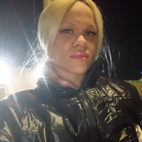 Palmdale / Lancaster Female Escort — cash only, qv / HR rates - 1