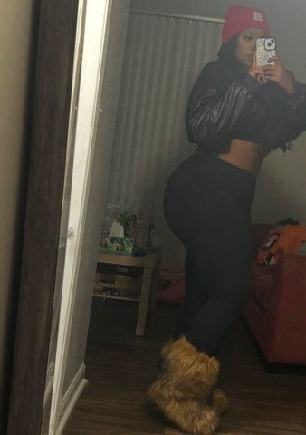 Minneapolis / St. Paul Female Escort — No anal, no bare, no law enforcement - 1