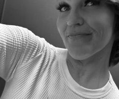 Las Vegas escorts - Las Vegas Incalls & Cardates — BJ, BBBJ, GFE, Foot Fetishes