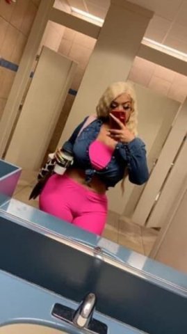Galveston, Texas Female Escort — Upscale, Safe & Discreet Treats - 1