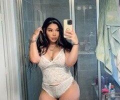 Hilton Head, SC Young Curvy Female Escort — Live VIP Cam & Video Sales - Image 2