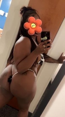 Brunswick GA Female Escort — Outcalls Only (limited time) - 1