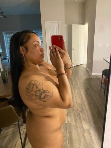 Charlotte NC Female Escort — In-Call Visits (BJ & BBJ) - 1