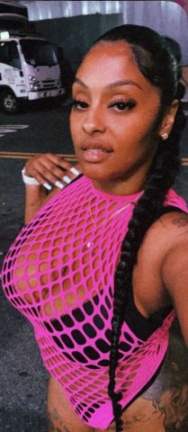 Puerto Rican Princess In-Call — Queens Hotel Room - 1