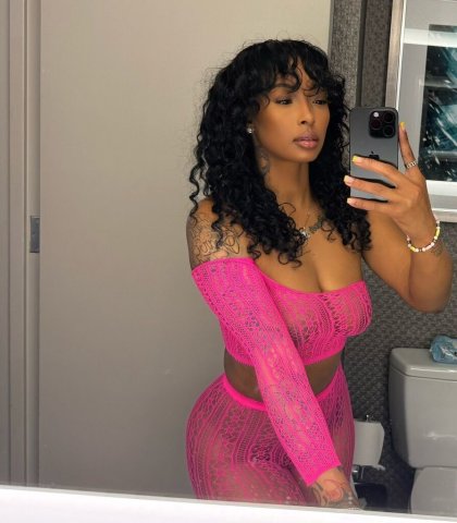 Washington D.C. Goddess Jadey — Party-Friendly Female Escort (Last 2 Days) - 1