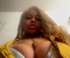 San Diego CA Petite Caribbean Girl — In/Outcall - Image 2