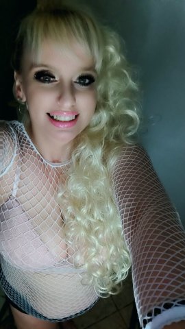 Las Vegas FS Milf GFE (Incalls/Outcalls) — 1 or 2 girls - 1