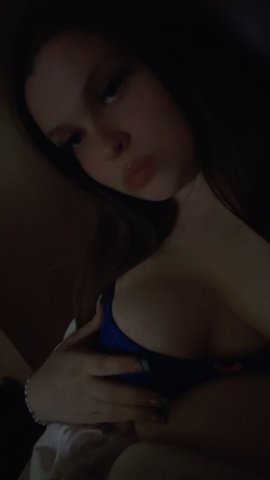 Phoenix Female Escort — In-Calls, Out-Calls & 2-Girl Special - 1