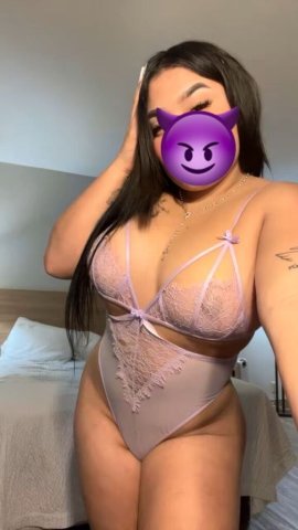 Escort Femenina en Northern Virginia — Habitación privada y segura - 1
