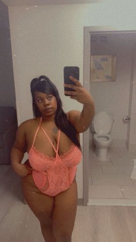 Clarksville TN Curvy Chocolate Escort — Nuru or Sensual Oil Massage - 1