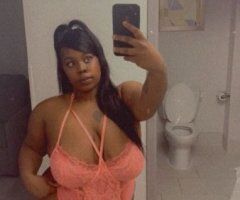 Clarksville escorts - Clarksville TN Curvy Chocolate Escort — Nuru or Sensual Oil Massage