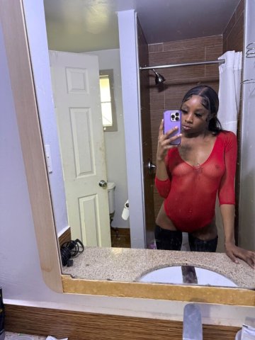 Portland OR Petite Cum Fantasy Girl — Incalls & Outcalls, Overnight Specials - 1