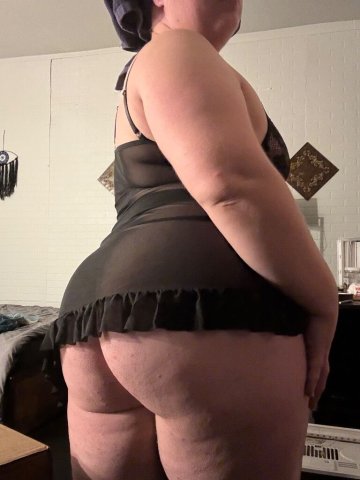 Incall Only in Cincinnati — Classic Girl-Next-Door Escort, Early 30s - 1