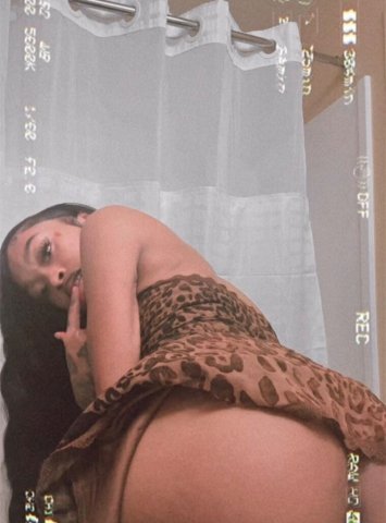 Fresno CA Female Escort — Outcalls, Car Fun & Dinner Dates - 1