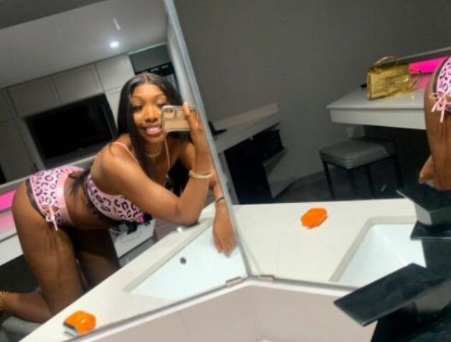 Mississippi Female Escort — petite slim tatted creamer & squirter - 1