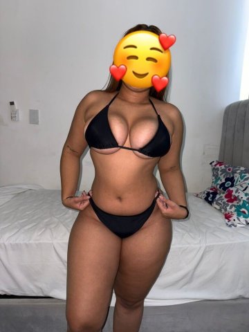 Brooklyn Female Escort — cuerpo a cuerpo, oral y anal - 1