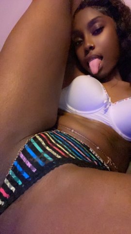 Columbus, Georgia Female Escort — discreet, no bare, no anal - 1