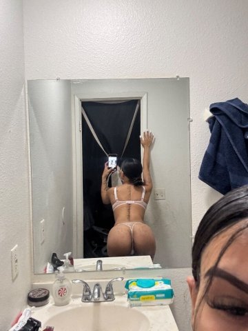Amy (23) — 1/1 Outcalls Only - 1