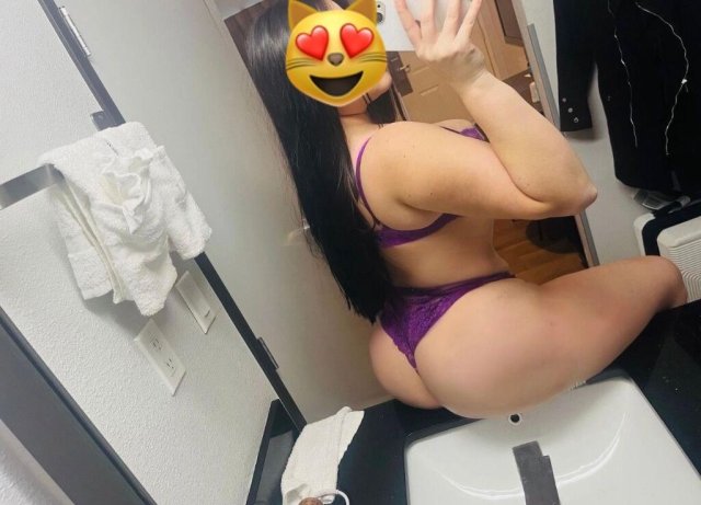 New Arrival 27-Year-Old Girlfriend Experience (GFE) — Independent - 1