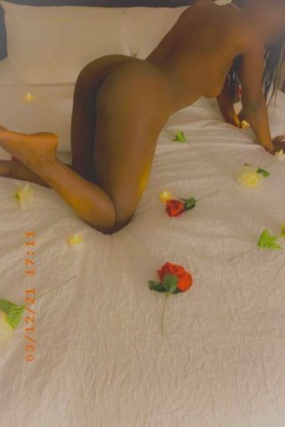 Richmond, VA Slim Chocolate Female Escort — Outcall/Incall - 1