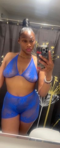 Denver CO Female Escort — In-calls, no AA/B Services (call me) - 1