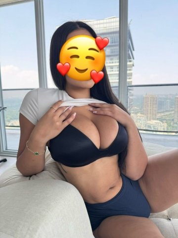 Tatiana — Richmond, VA Slim Female Escort for Sensual Encounters - 1