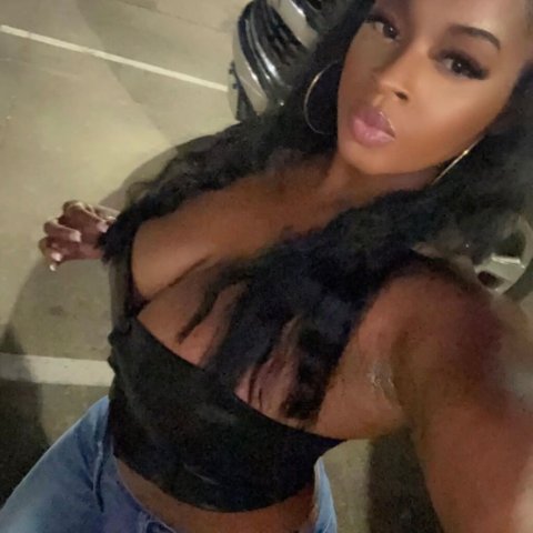 Austin Female Escort — Outcall Available - 1