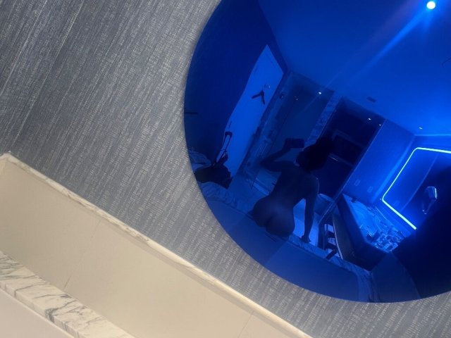Boston Female Escort — 500 Donation - 1