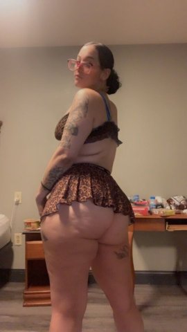 Milwaukee Female Escort — Hazel (Short-Time Visit) - 1