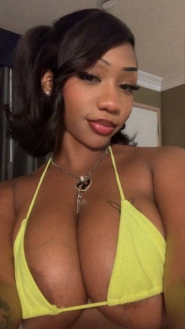 Petite Incall Female Escort (San Fernando Valley) — Tight Pussy, Super Soaker - 1
