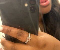 Racine Petite & Curvy Female Escort - Image 4