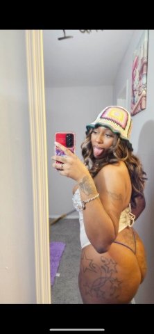 Wilmington Female Escort — Incall Specials & Pegging - 1