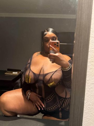 Inland Empire CA Female Escort — Discreet Fun - 1